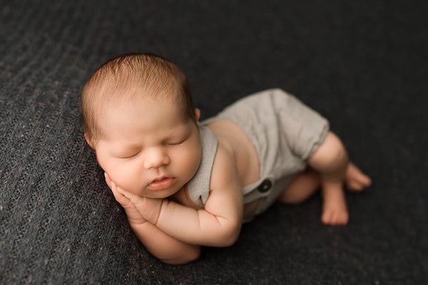 Elliott ~ Newborn & Sitter