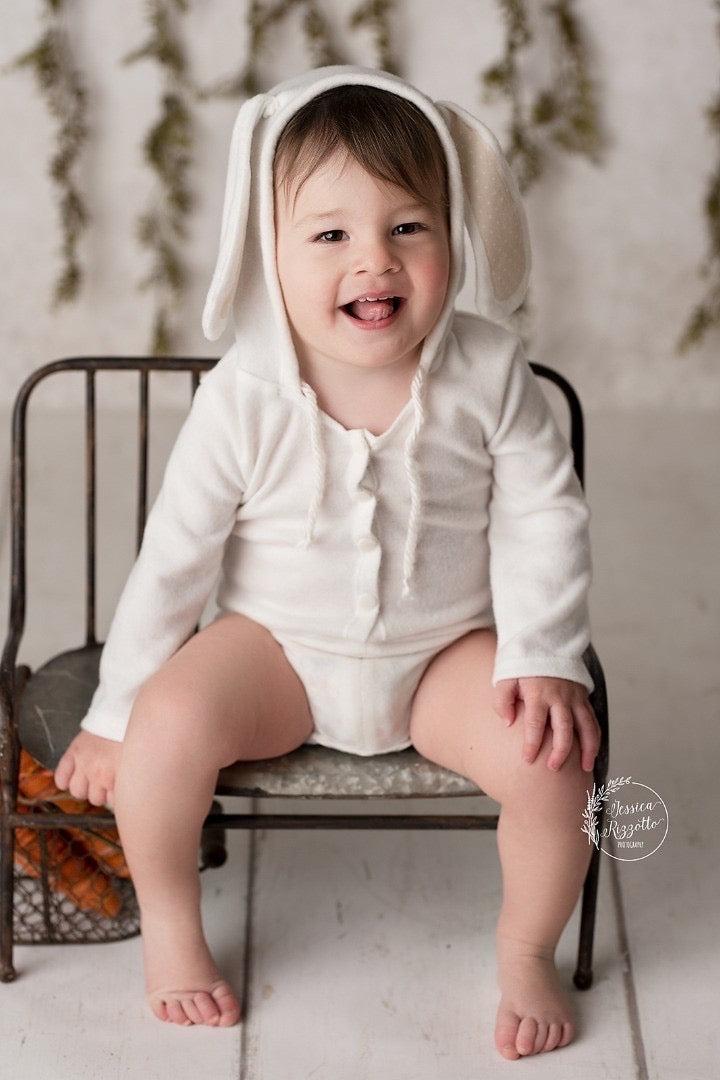 Bunny Sitter No. 2 Willow Lane