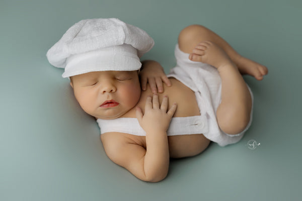 Elliott ~ Newborn & Sitter