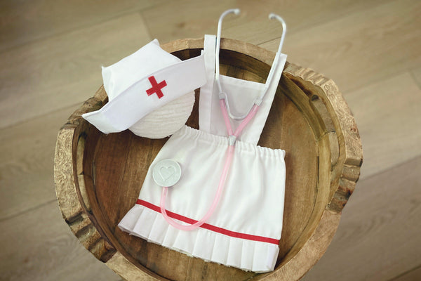 Lil' Nurse